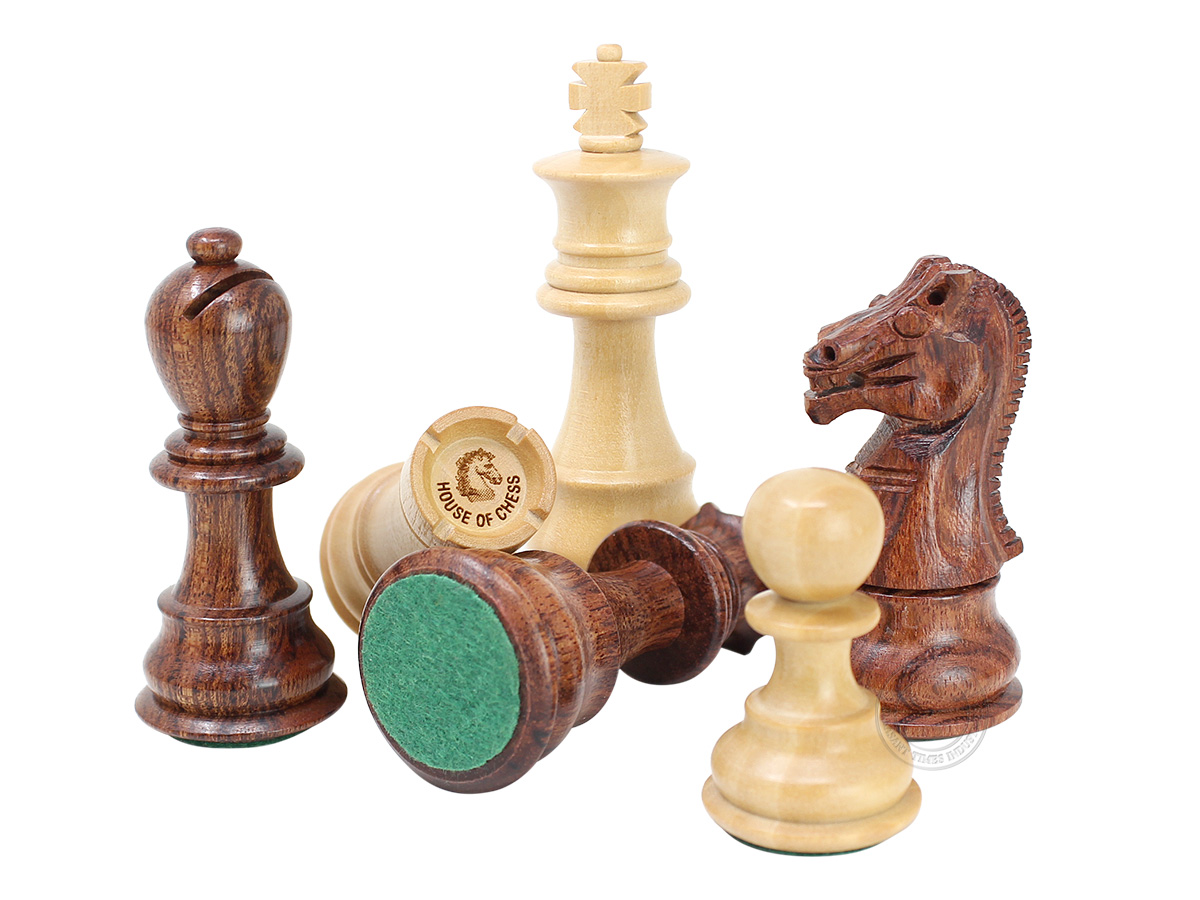 All chess pieces have felted bottom.